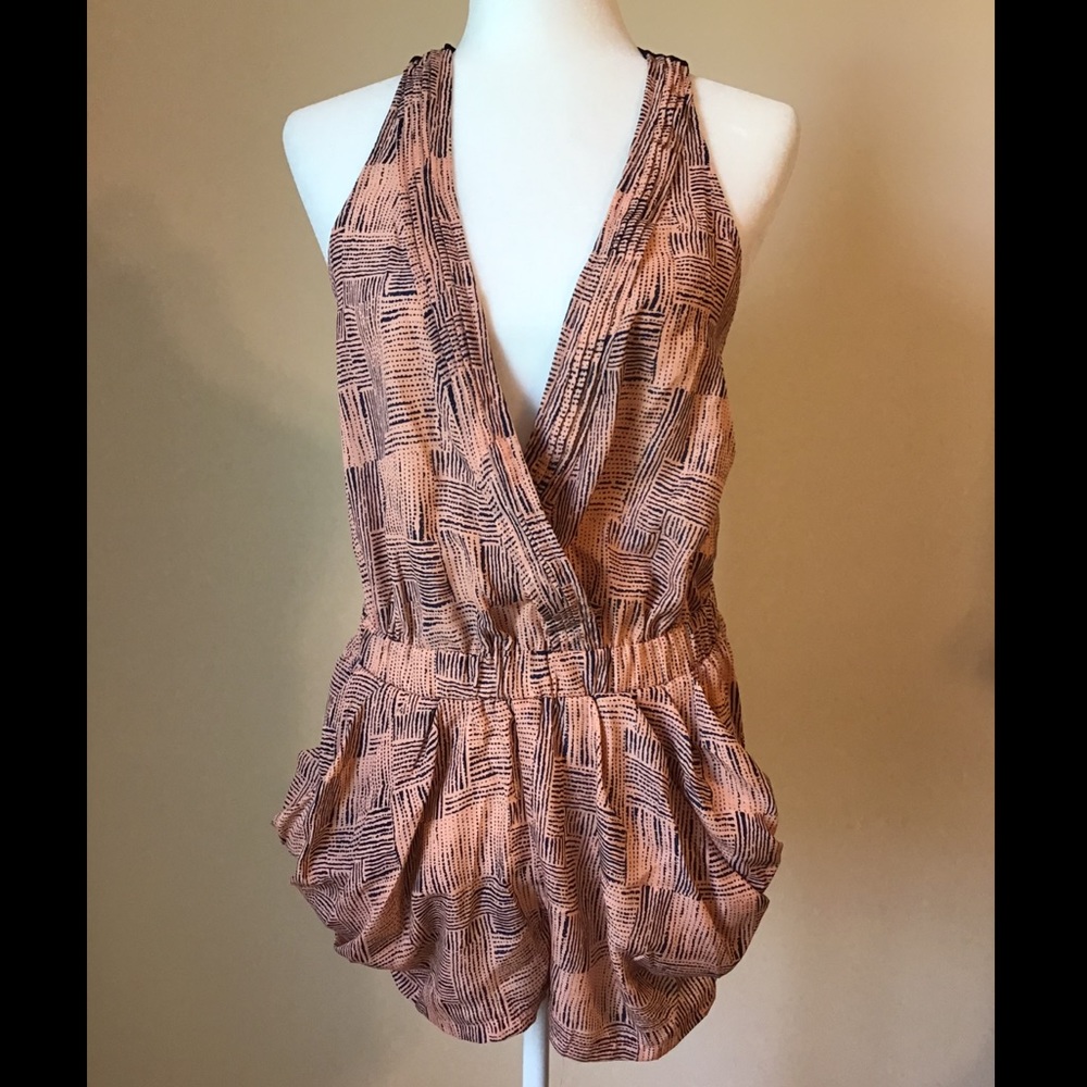 Sheer back romper - Picture 4 of 7